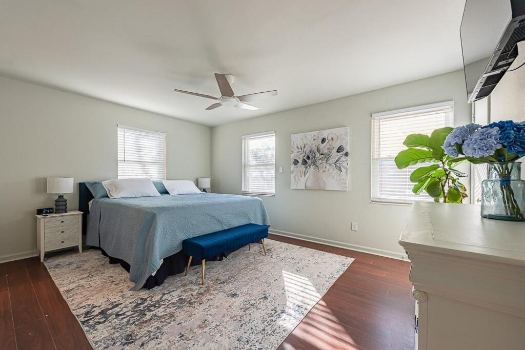 Photo of Bedroom in Tallahassee