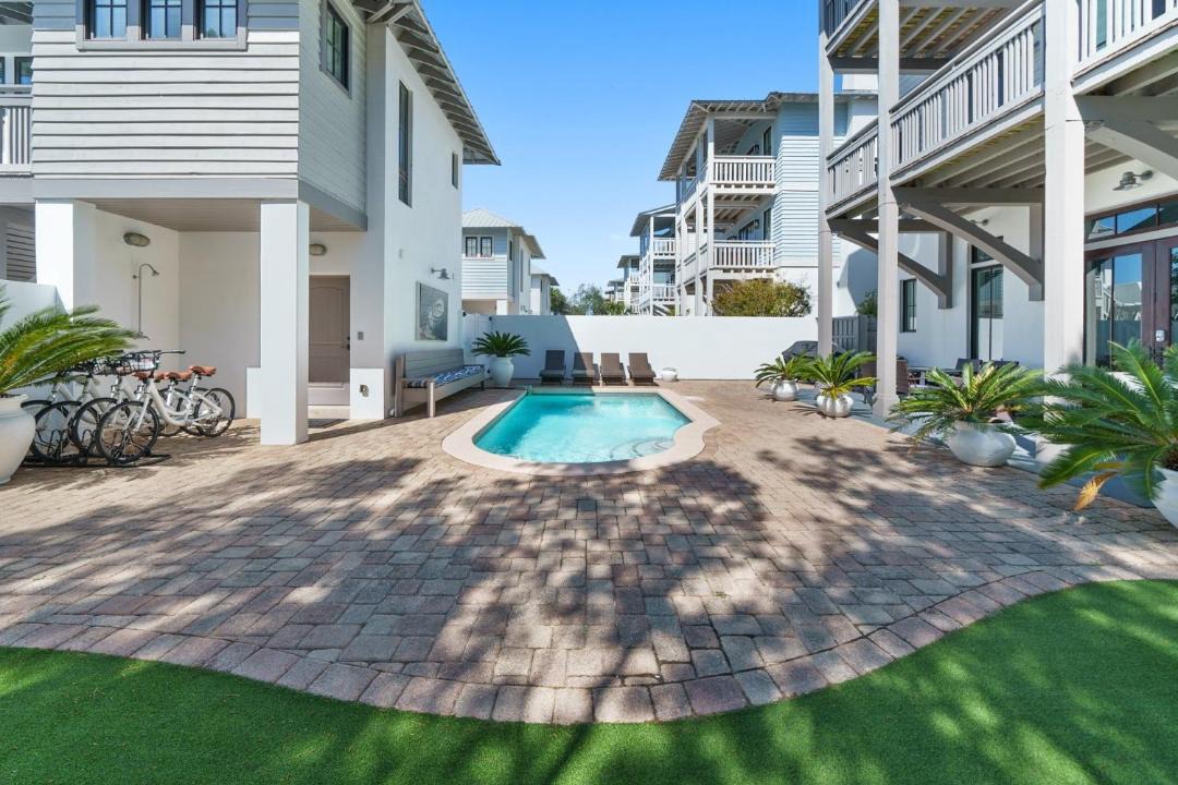 Photo of Others in Rosemary Beach
