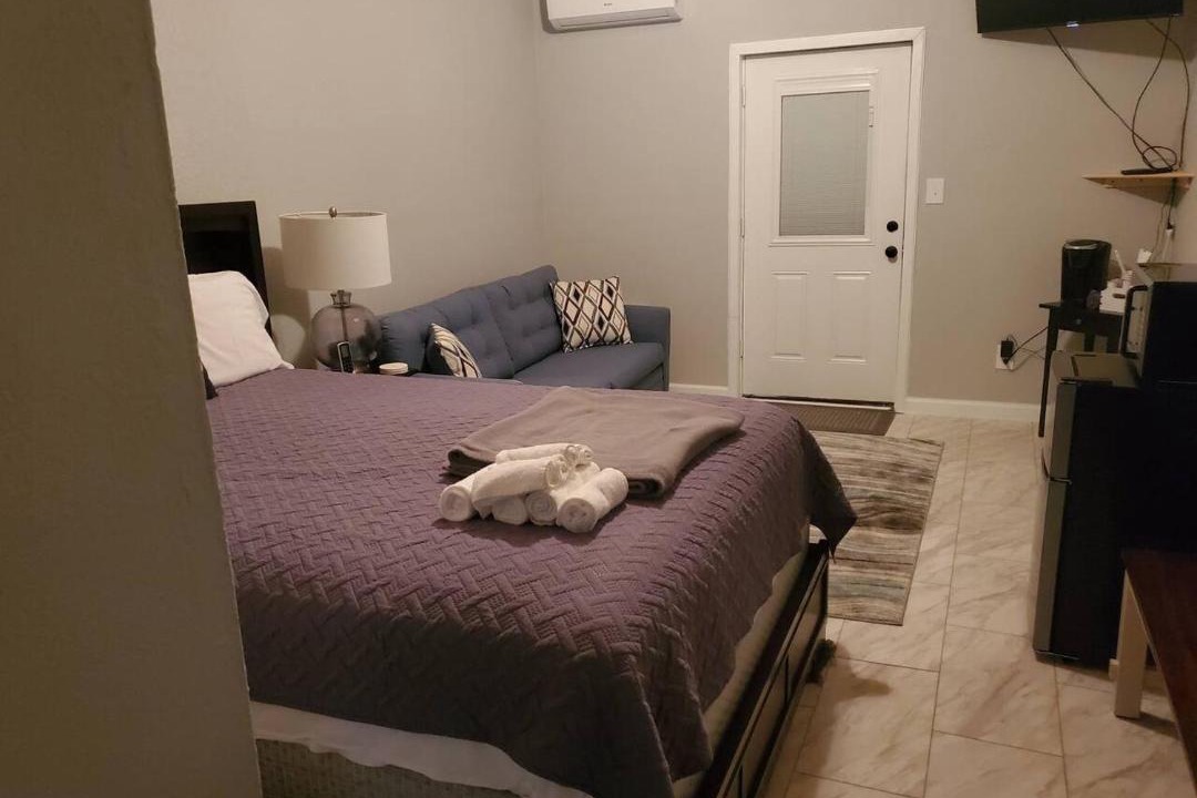Photo of Bedroom in Carrabelle