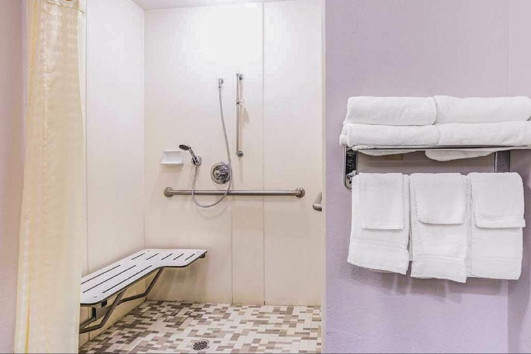 Photo of Bathroom in Tougaloo