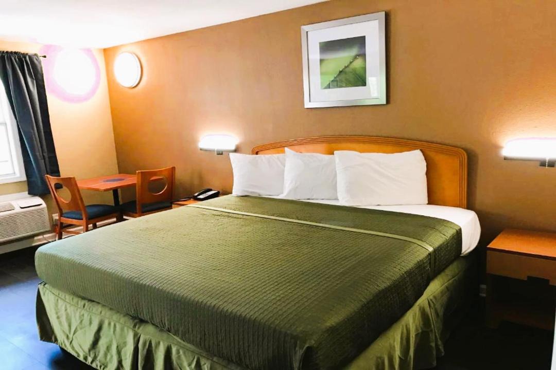 Photo of Bedroom in Governor's Walk