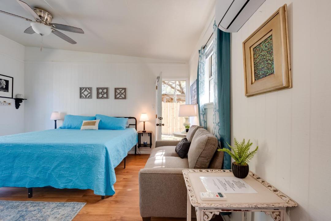 Photo of Bedroom in Magnolia Bluffs