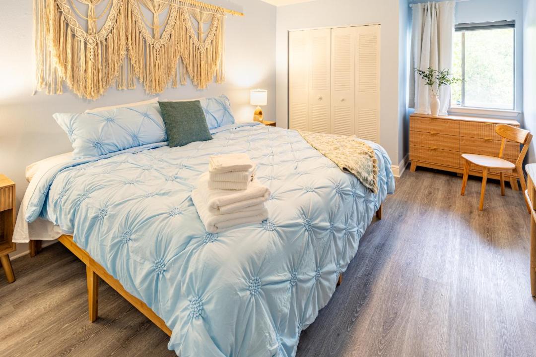 Photo of Bedroom in Mary Esther