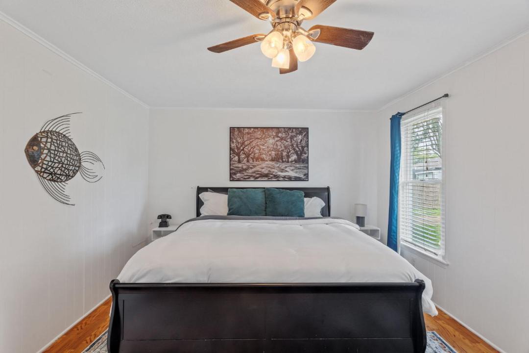 Photo of Bedroom in Lake Charles