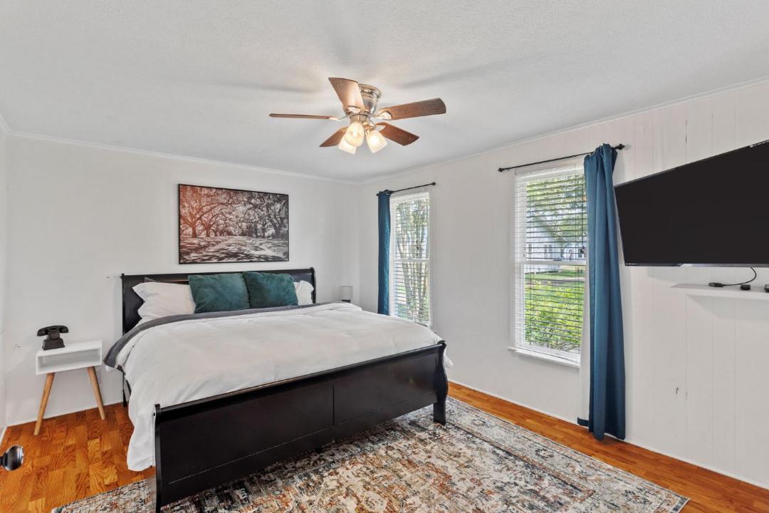 Photo of Bedroom in Lake Charles