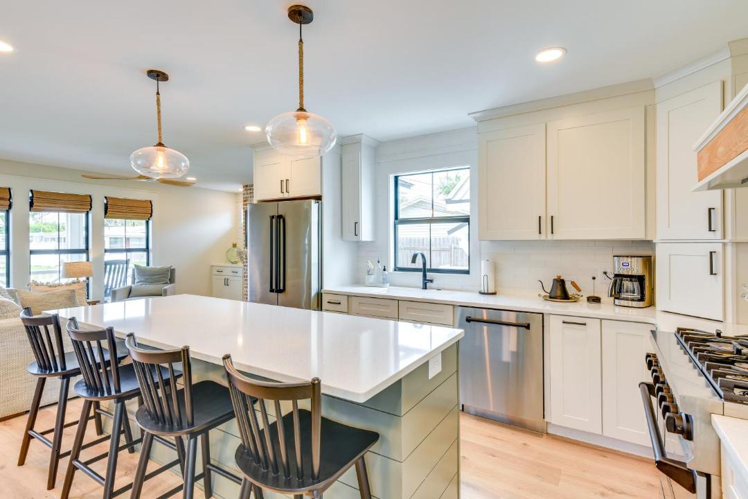 Photo of Kitchen in Laguna Beach