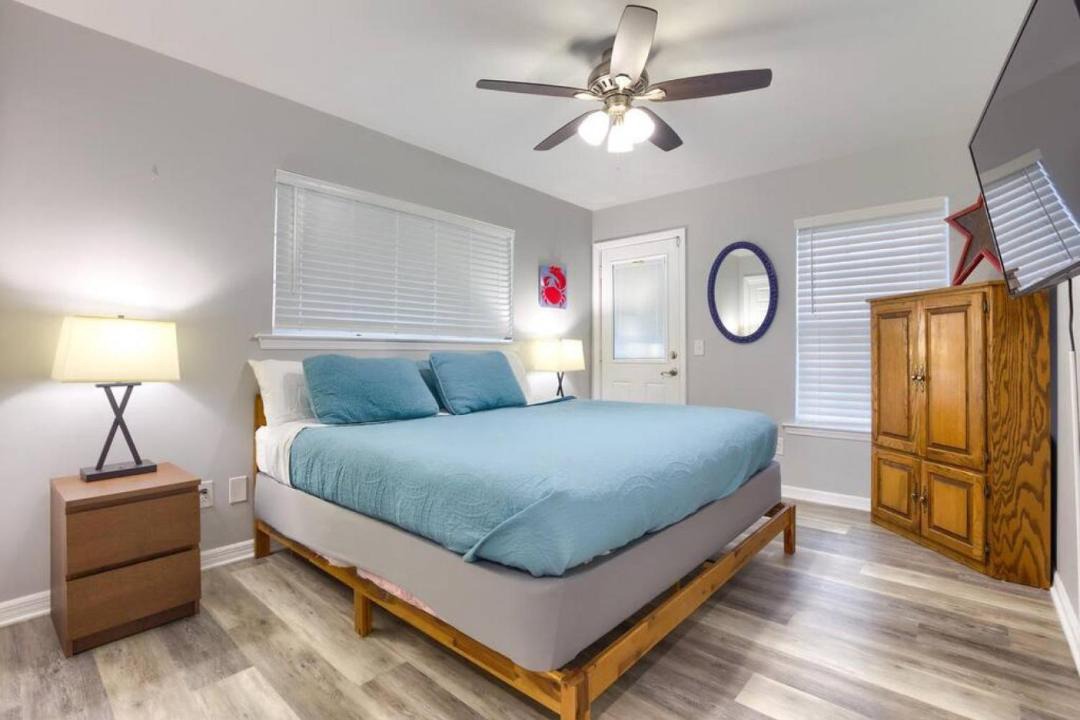 Photo of Bedroom in Gulf Lagoon Beach
