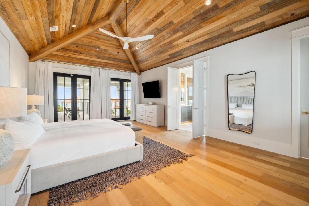 Photo of Bedroom in Dune Allen Beach
