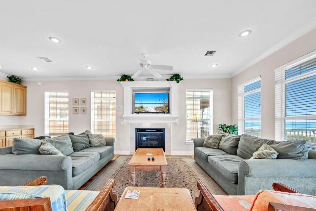 Photo of Others in Laguna Beach Estates