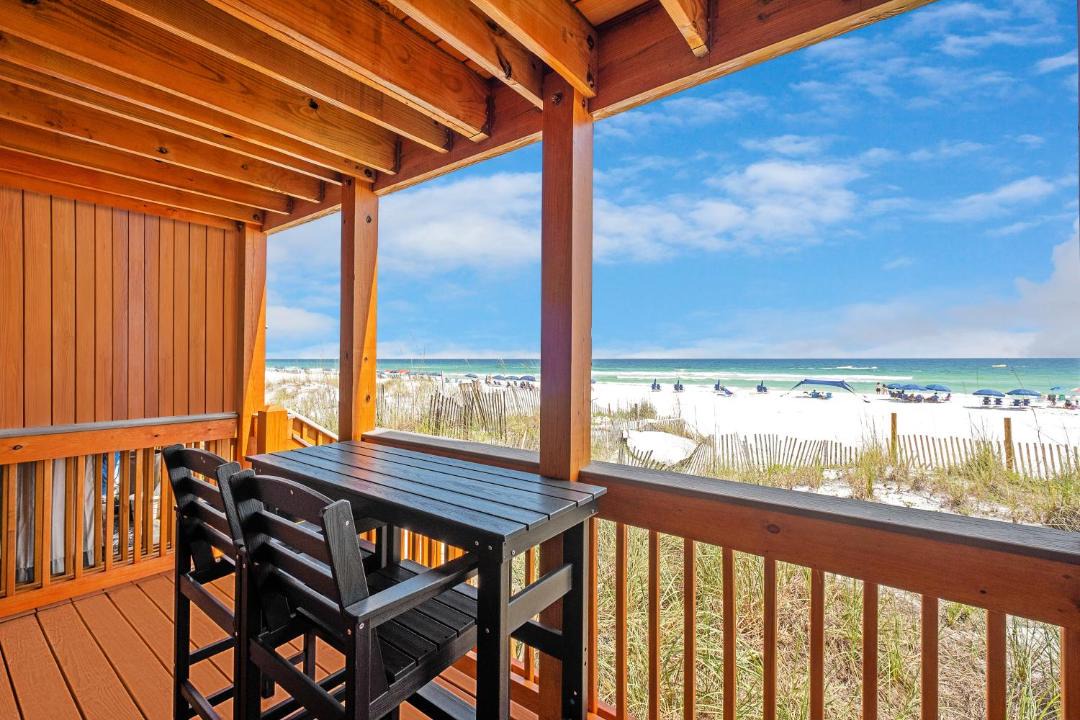 Photo of Patio Balcony in Miramar Beach