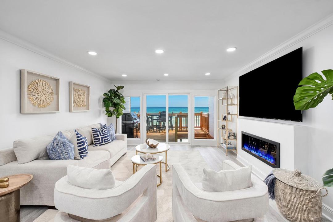 Photo of Livingroom in Miramar Beach