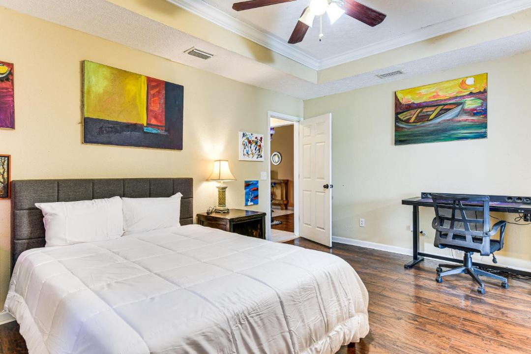 Photo of Bedroom in Lynn Haven