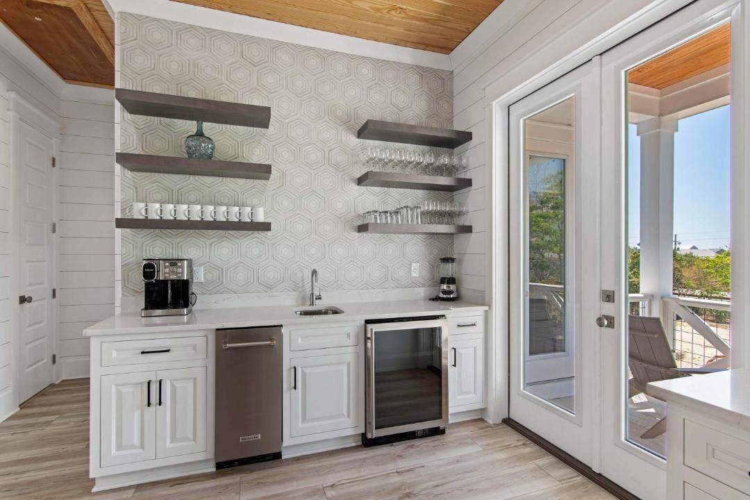 Photo of Kitchen in Dune Allen Beach