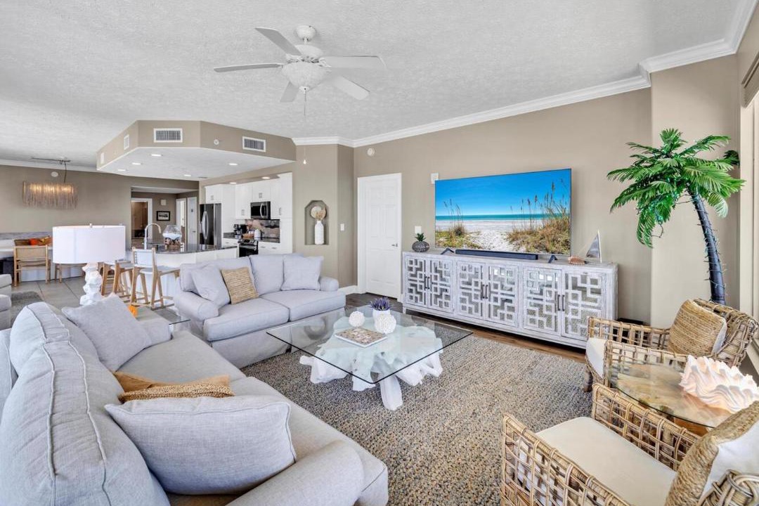 Photo of Livingroom in Thomas Drive