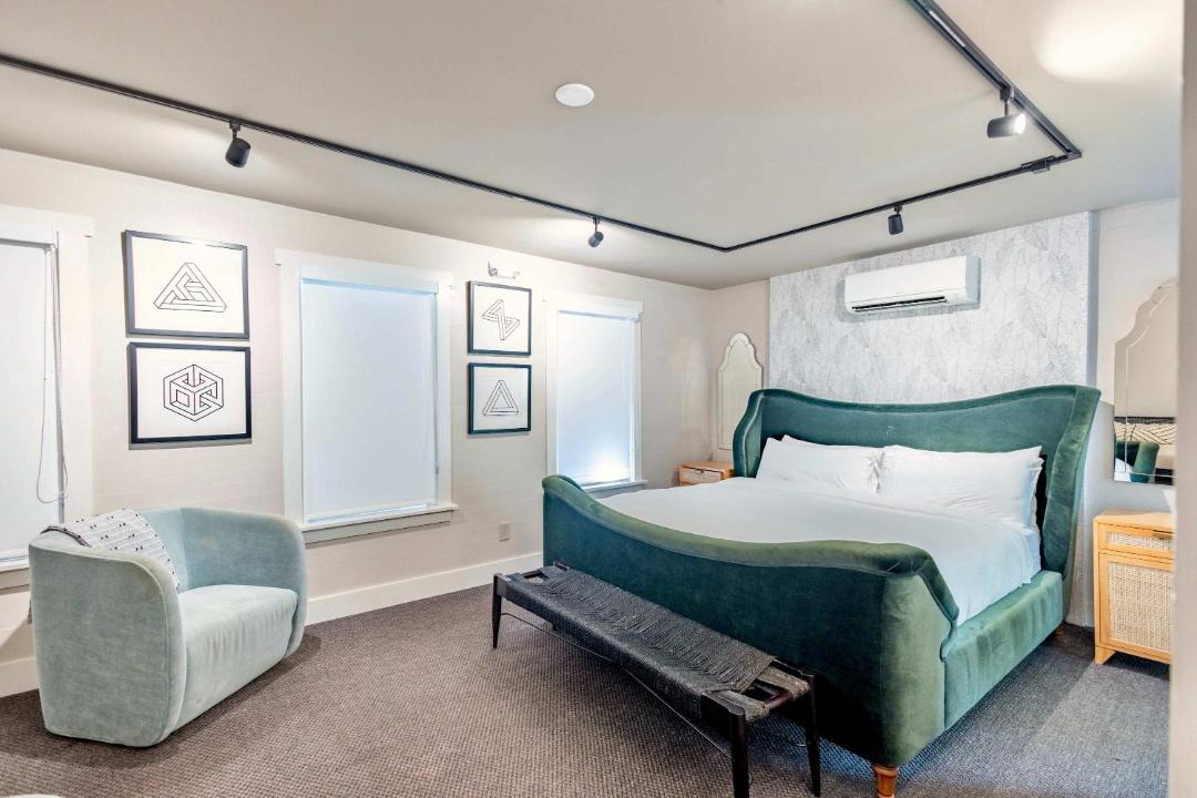 Photo of Bedroom in Historic Seaport
