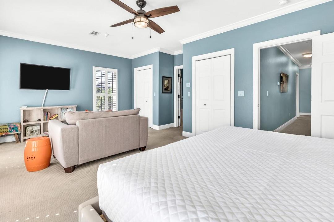 Photo of Bedroom in Gulf Place