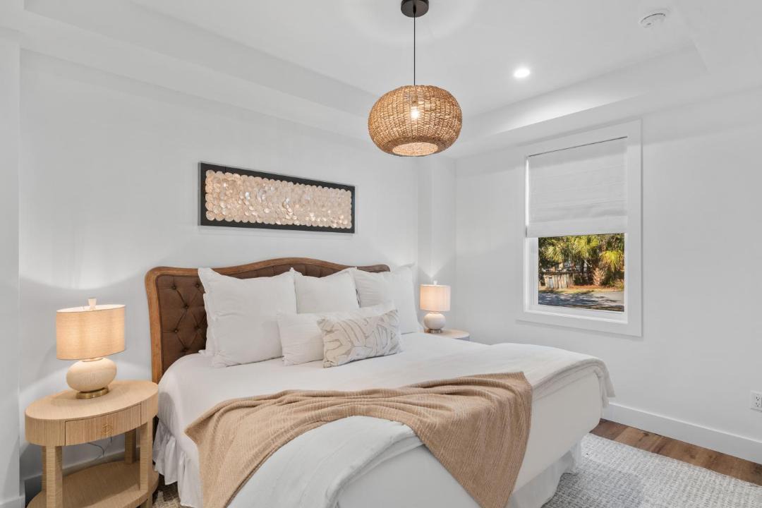 Photo of Bedroom in Gulfview Heights