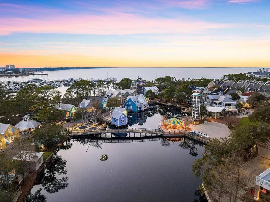 Photo of Others in Baytowne Wharf