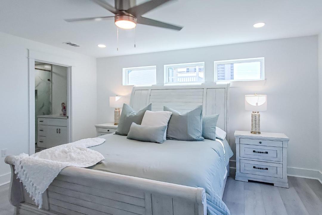 Photo of Bedroom in Navarre Beach