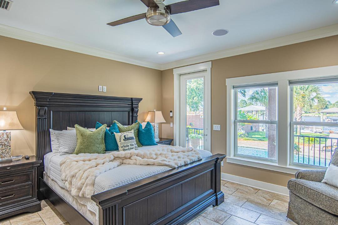 Photo of Bedroom in Holiday Beach