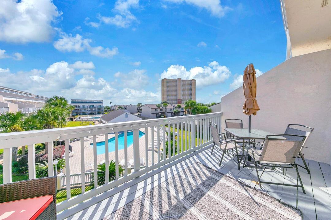 Photo of Patio Balcony in West Panama City Beach