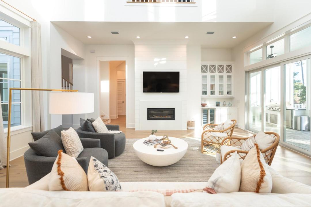 Photo of Livingroom in Dune Allen Beach