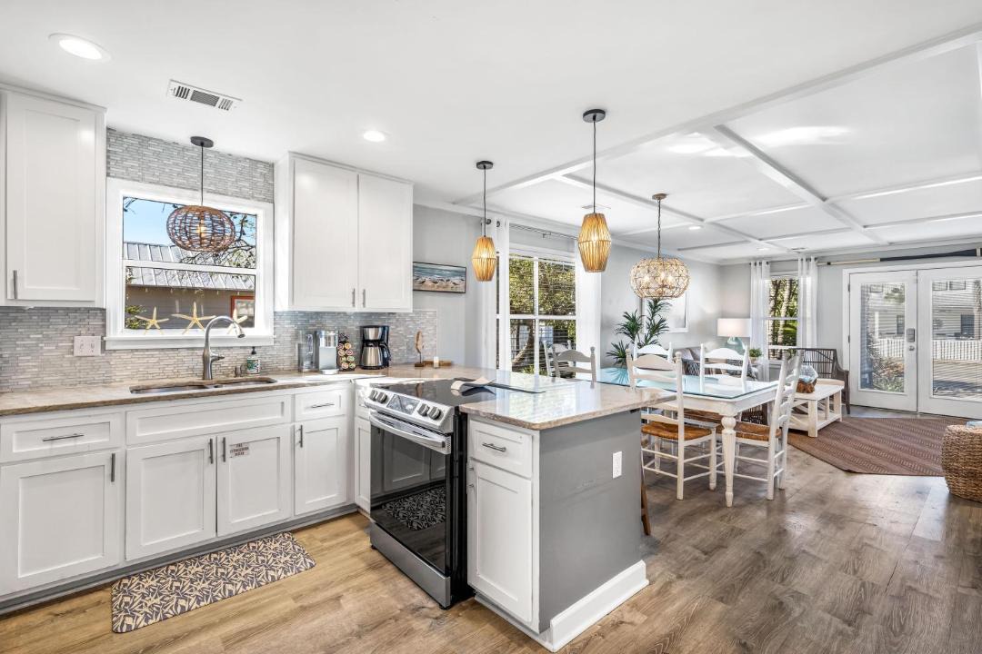 Photo of Kitchen in Clipper Cove