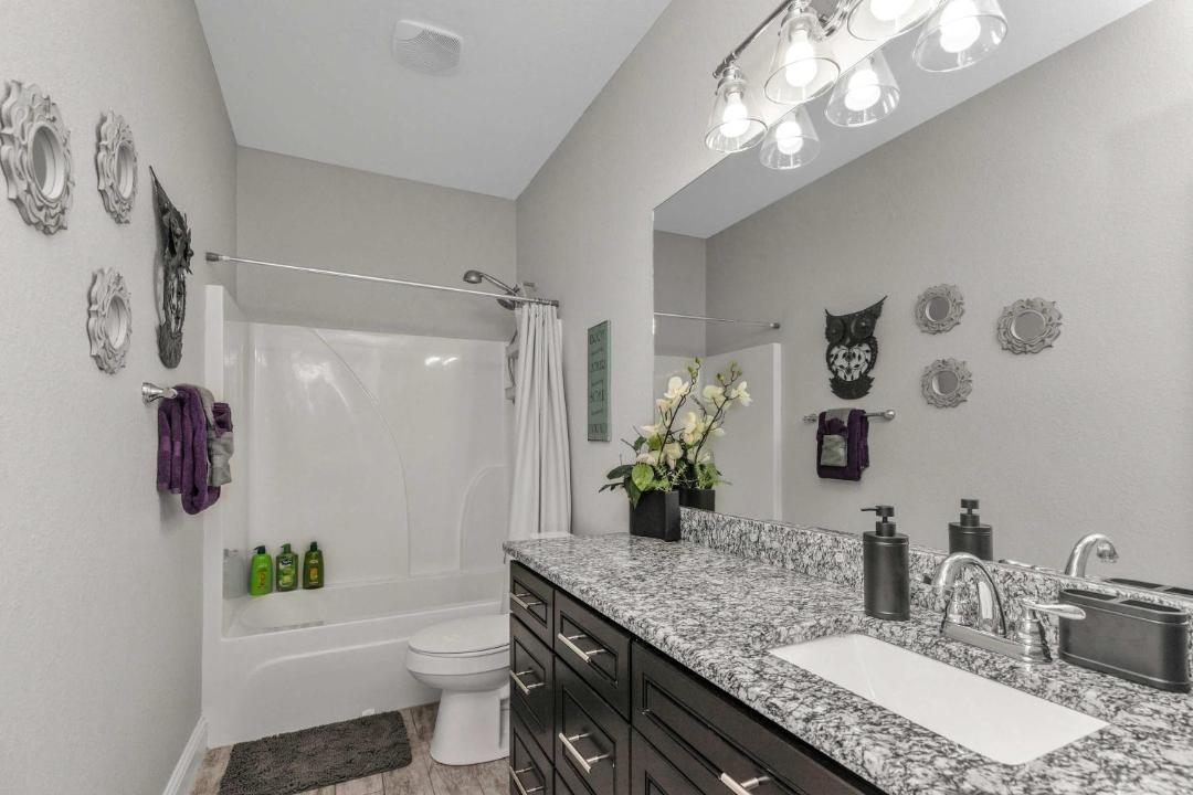 Photo of Bathroom in Wright