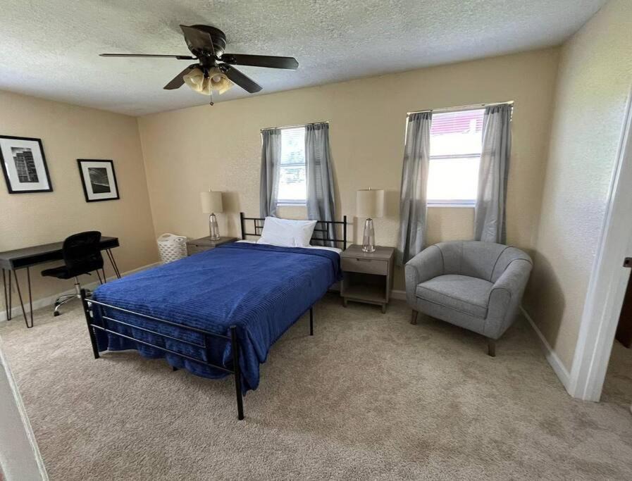 Photo of Bedroom in Westside