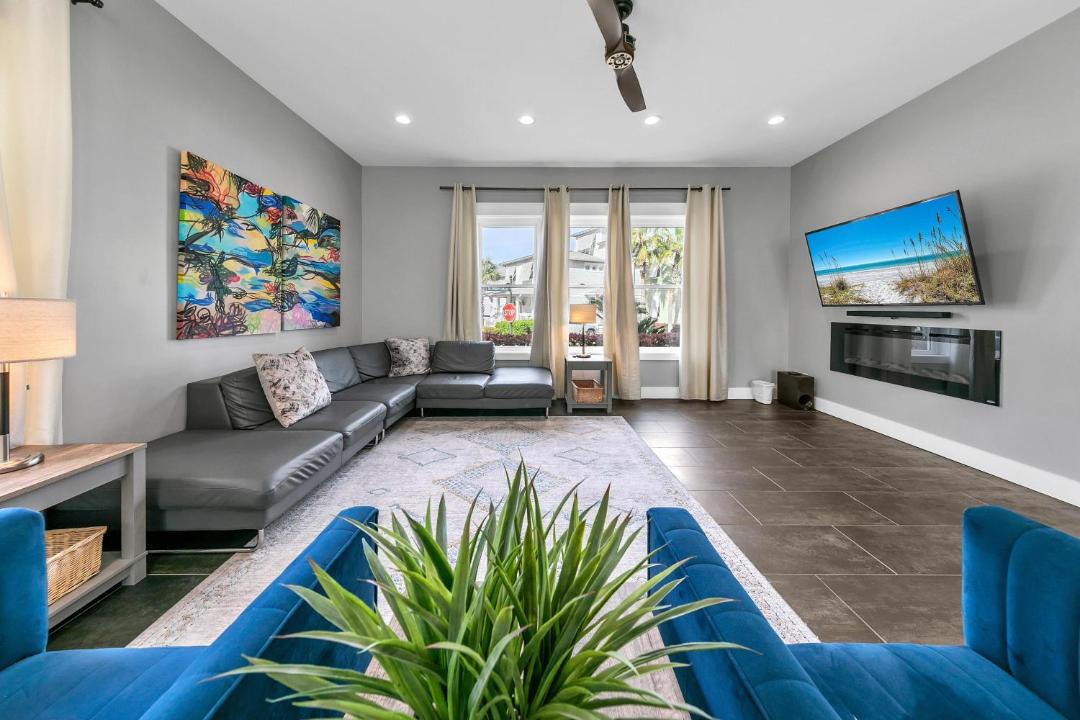 Photo of Livingroom in Emerald Waters Village