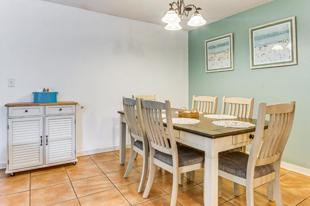 Photo of Kitchen in Gulf Breeze