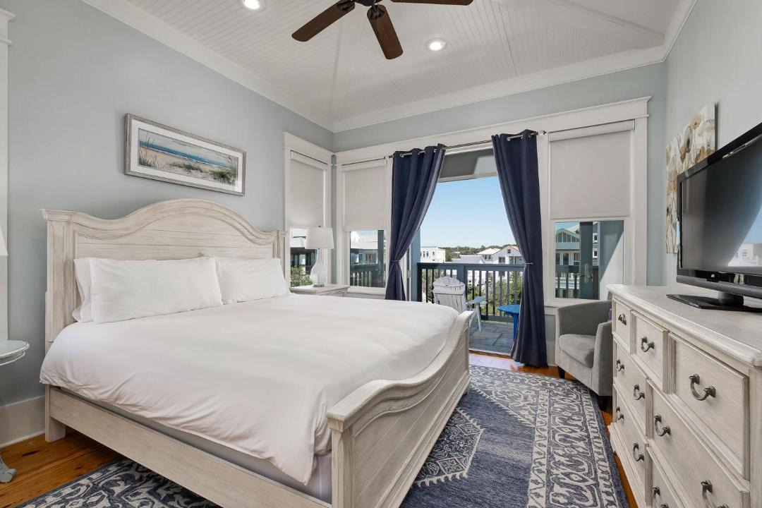 Photo of Bedroom in Inlet Beach