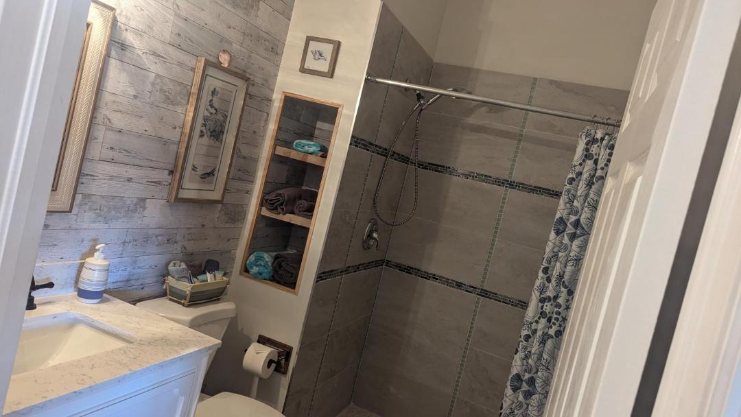 Photo of Bathroom in Naples