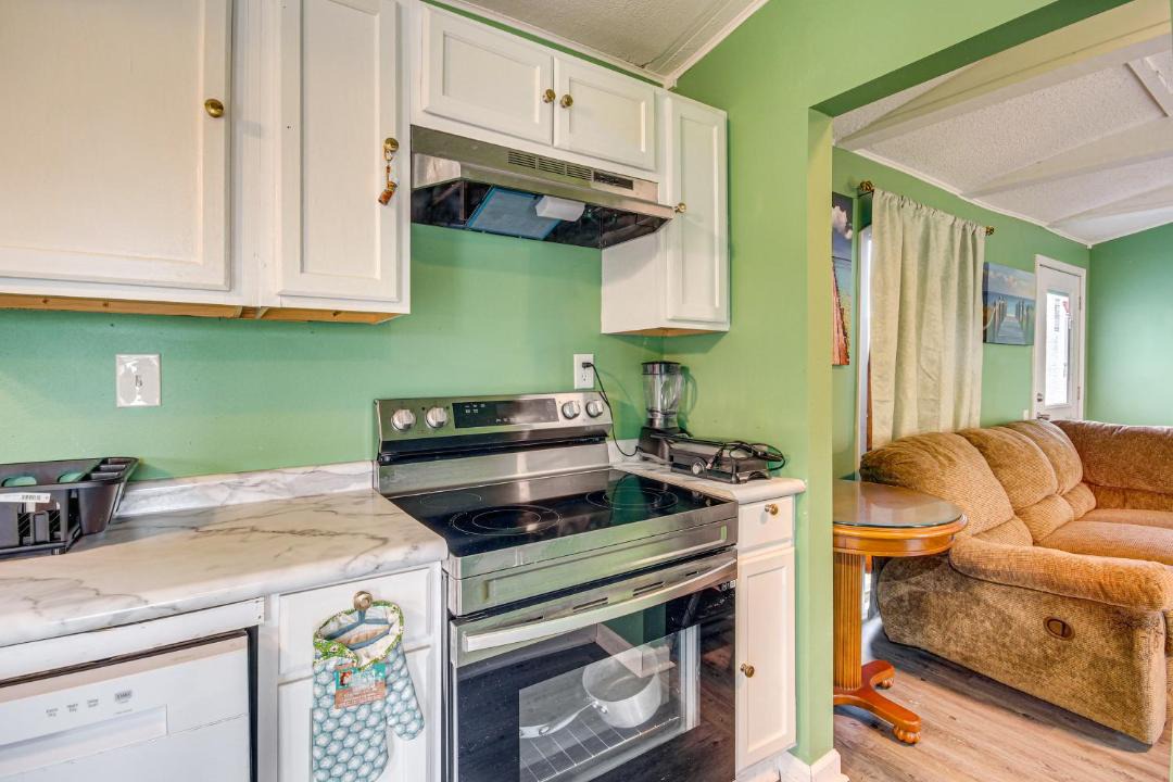 Photo of Kitchen in Shoreline Park