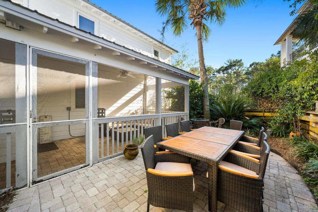 Photo of Patio Balcony in Santa Rosa Beach