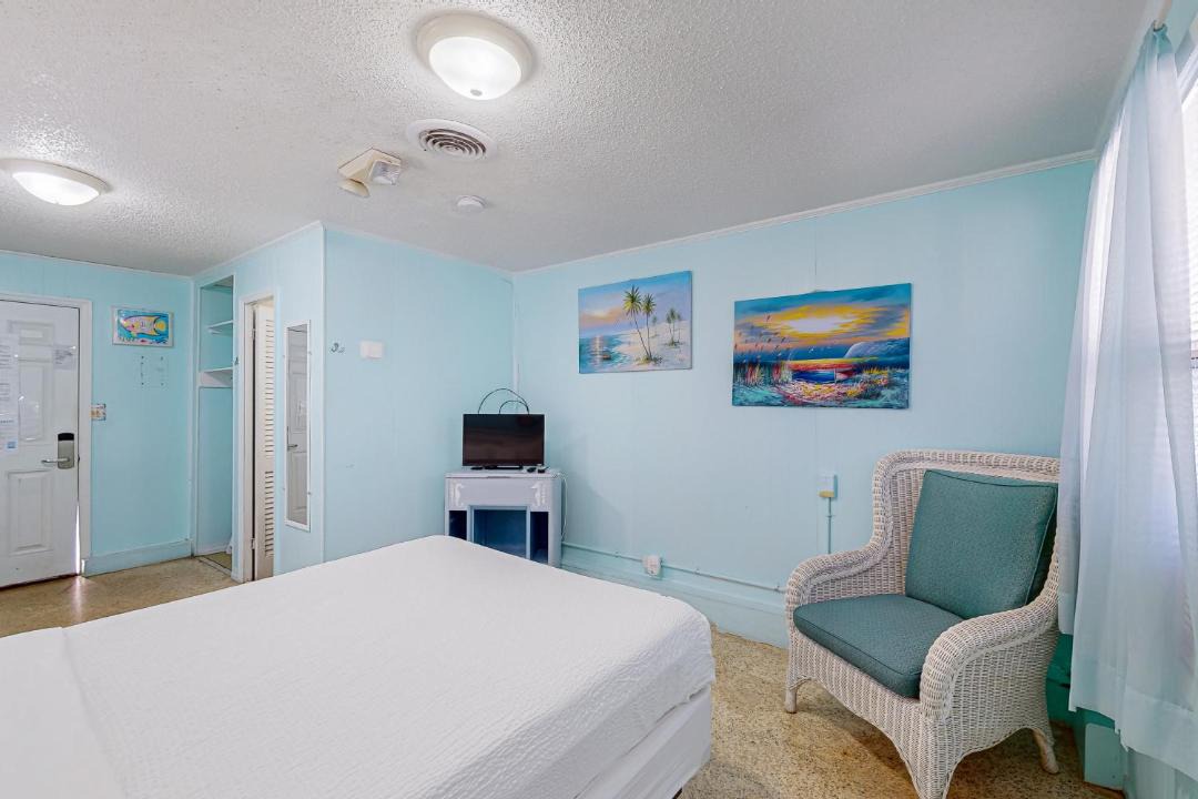 Photo of Bedroom in Bahama Beach