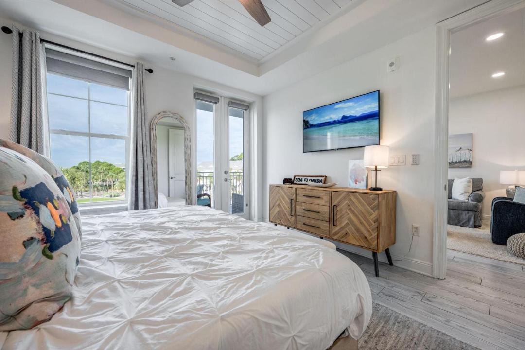 Photo of Bedroom in Gulf Place