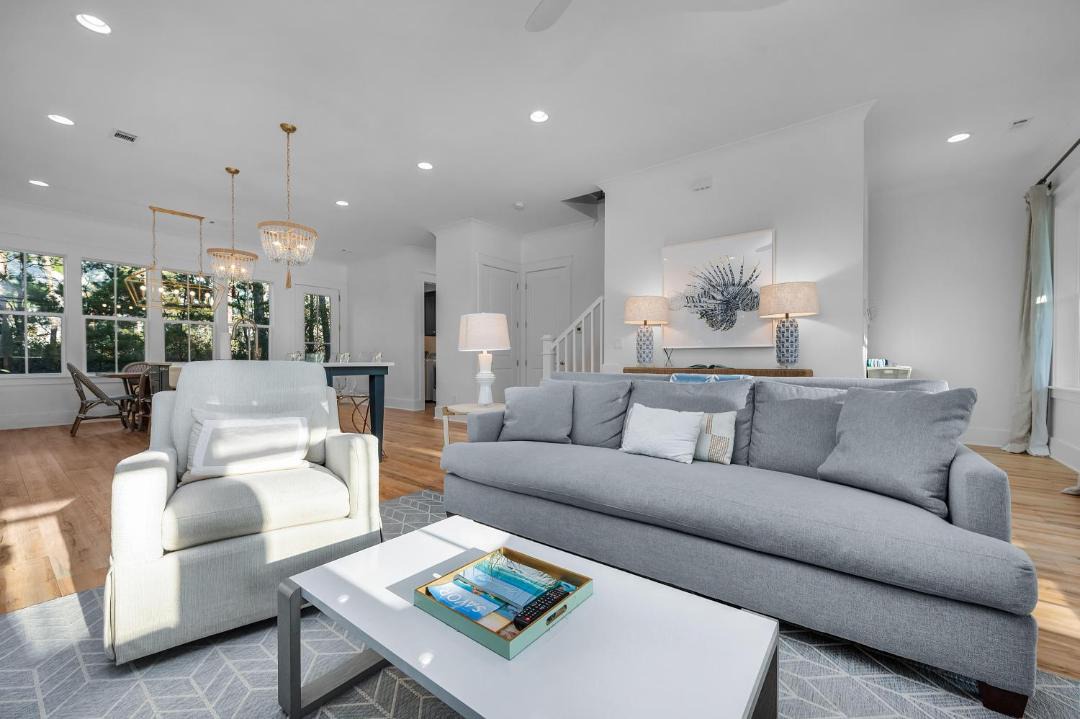 Photo of Livingroom in Lakeside at Blue Mountain Beach