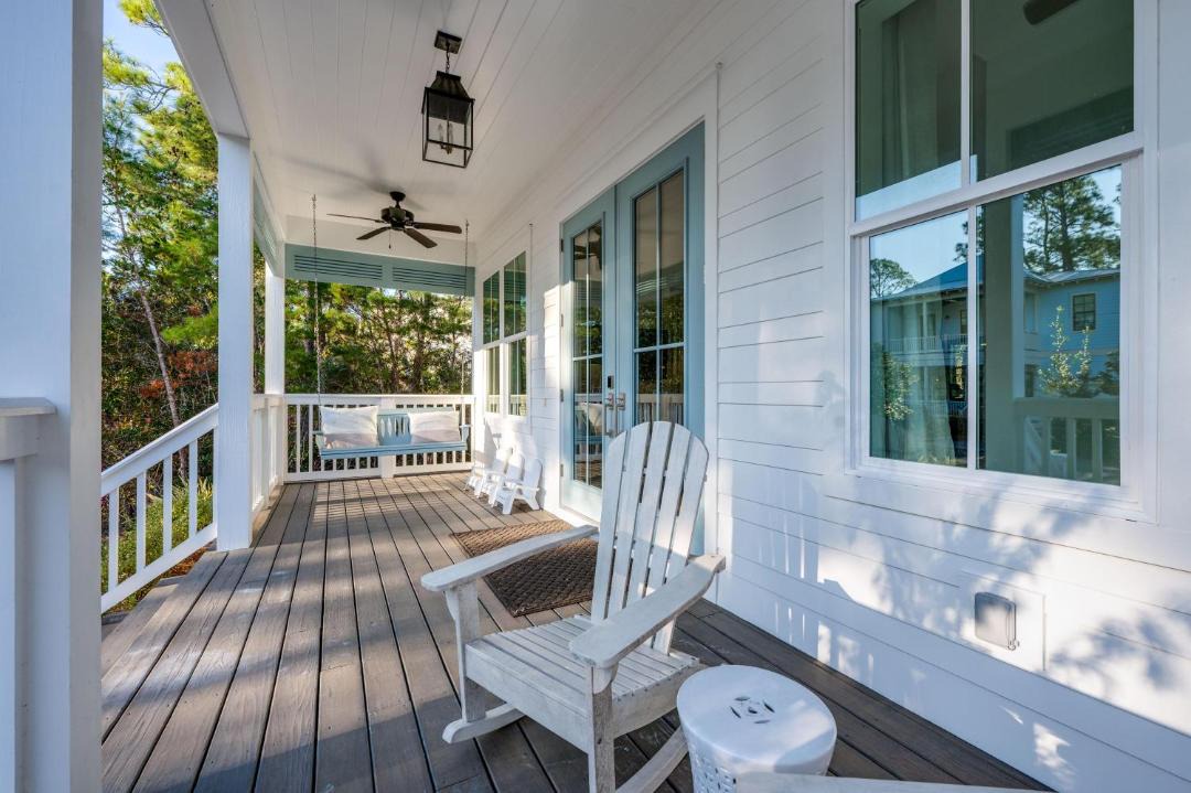 Photo of Patio Balcony in Lakeside at Blue Mountain Beach