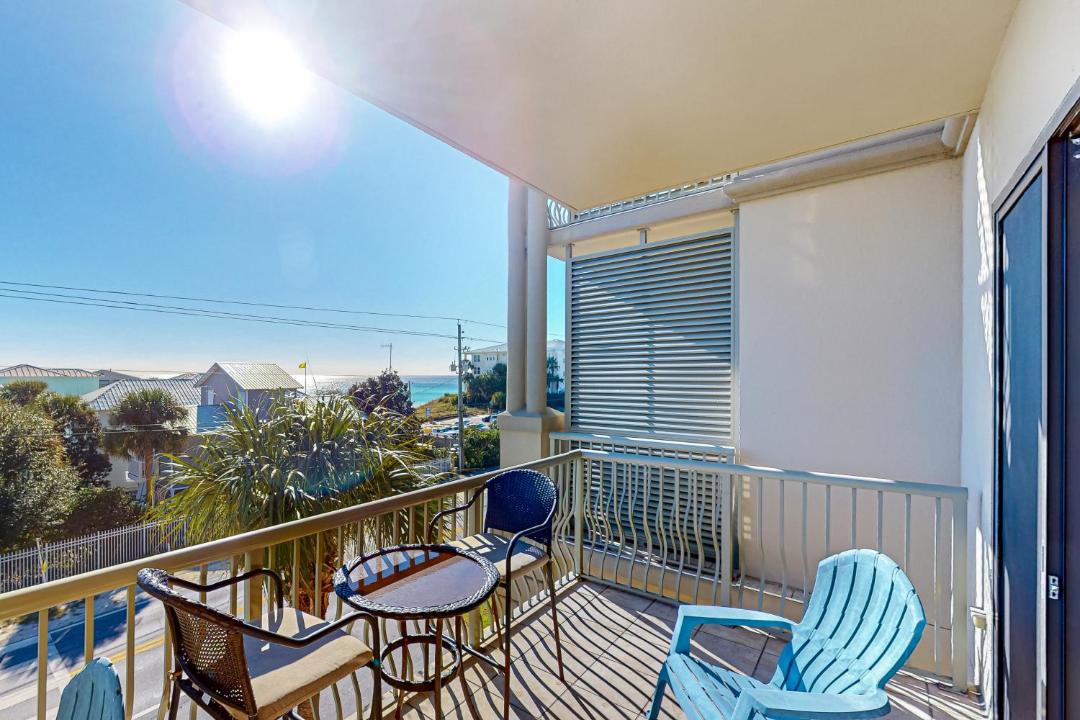 Photo of Patio Balcony in Santa Rosa Beach