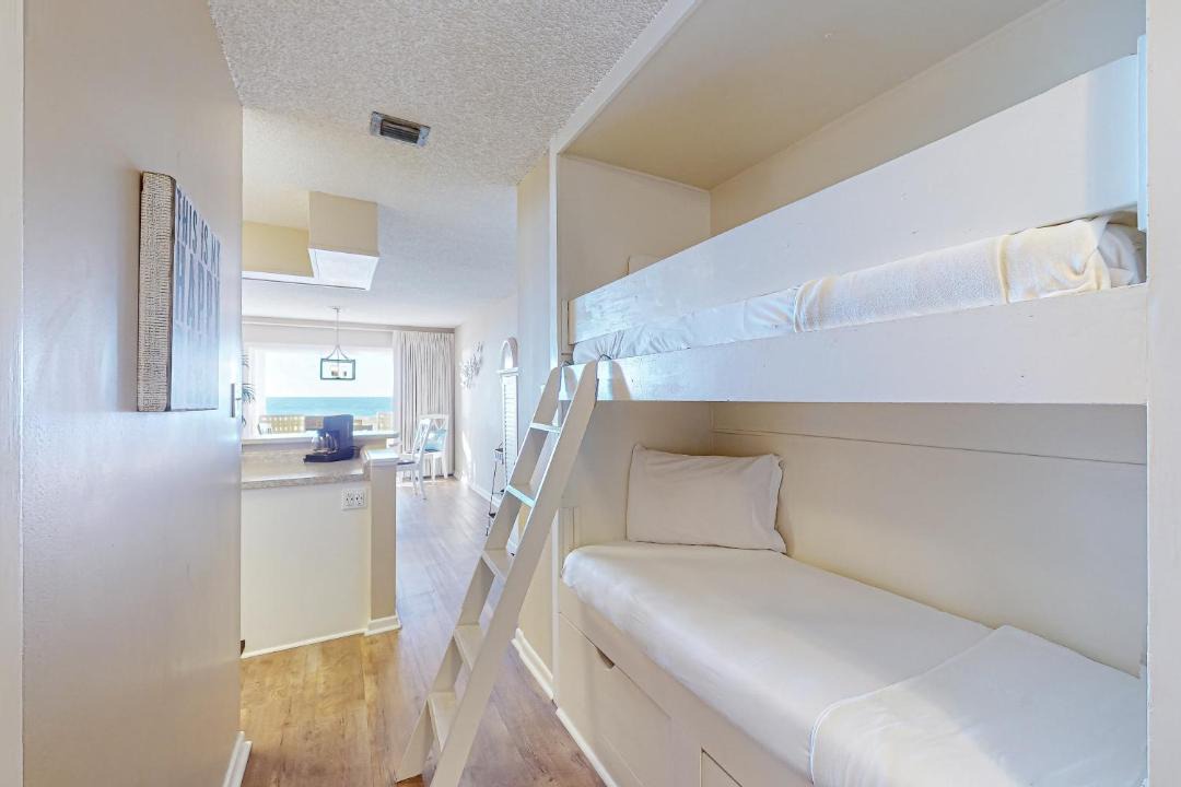 Photo of Bedroom in Fort Bay