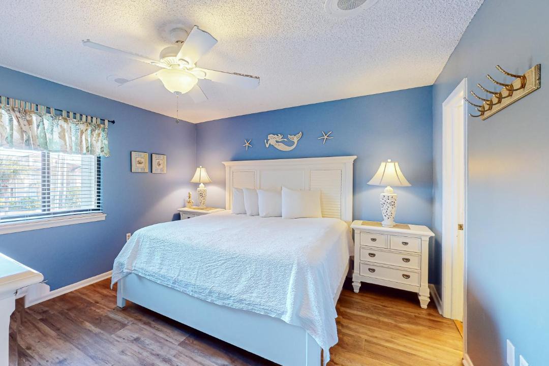 Photo of Bedroom in Fort Bay