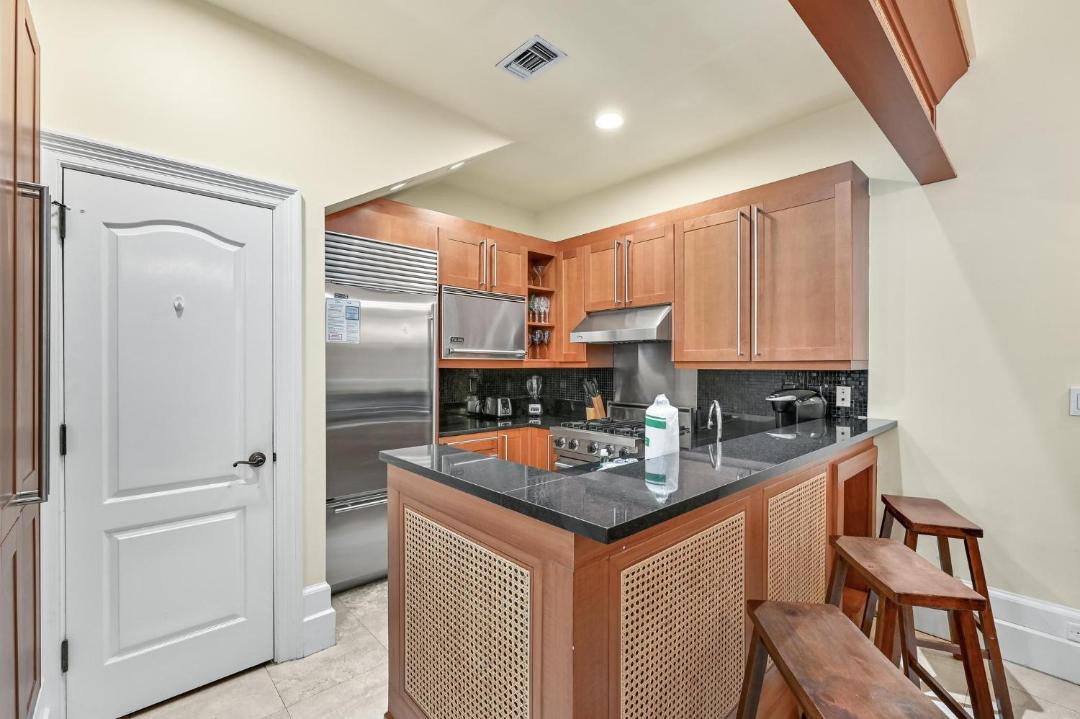 Photo of Kitchen in Baytowne Wharf