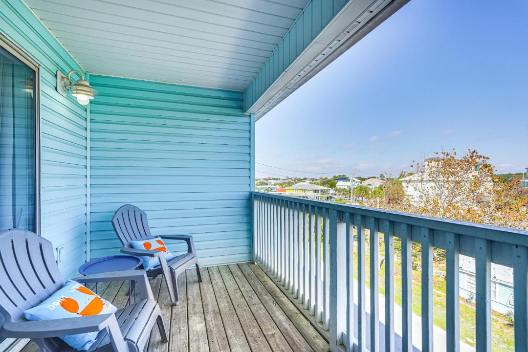 Photo of Patio Balcony in Bahama Beach