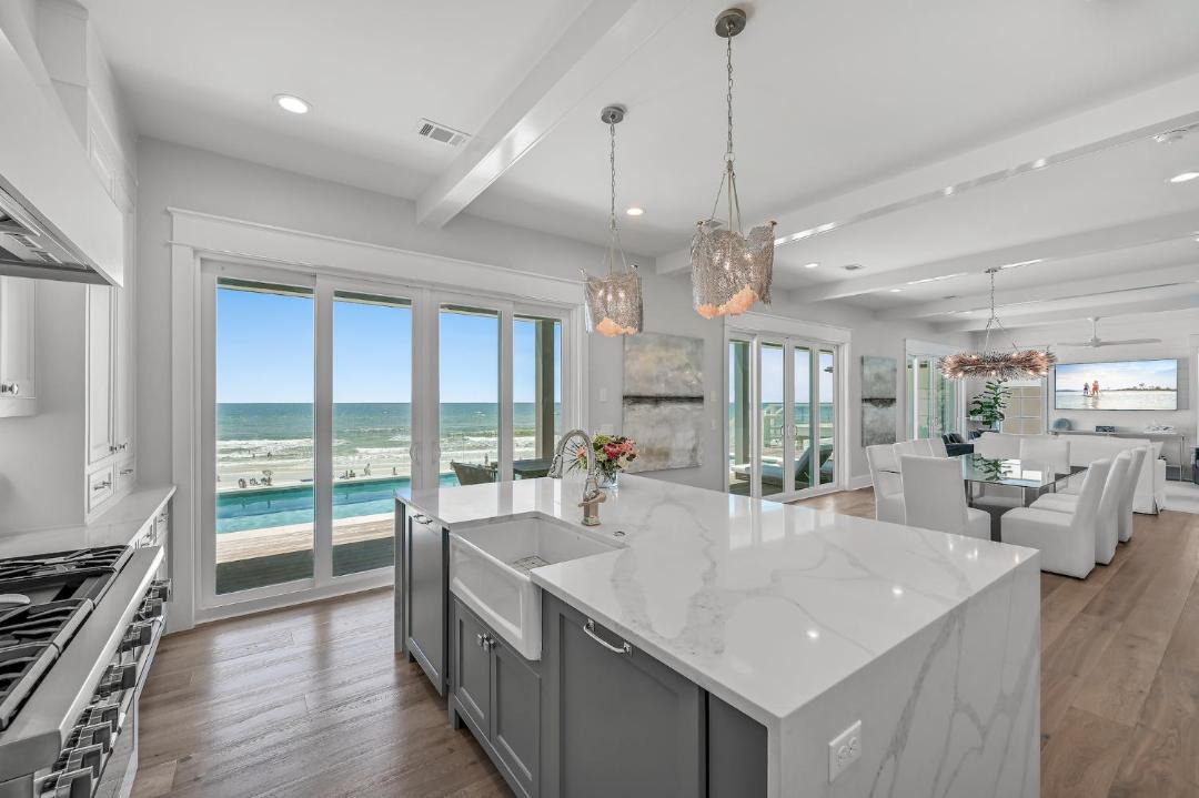 Photo of Kitchen in Dune Allen Beach