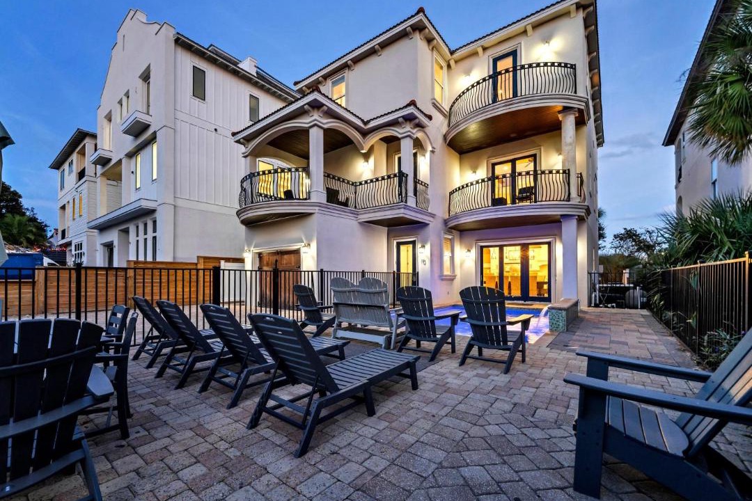 Photo of Patio Balcony in Frangista Beach