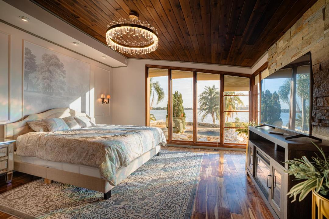 Photo of Bedroom in Catalina