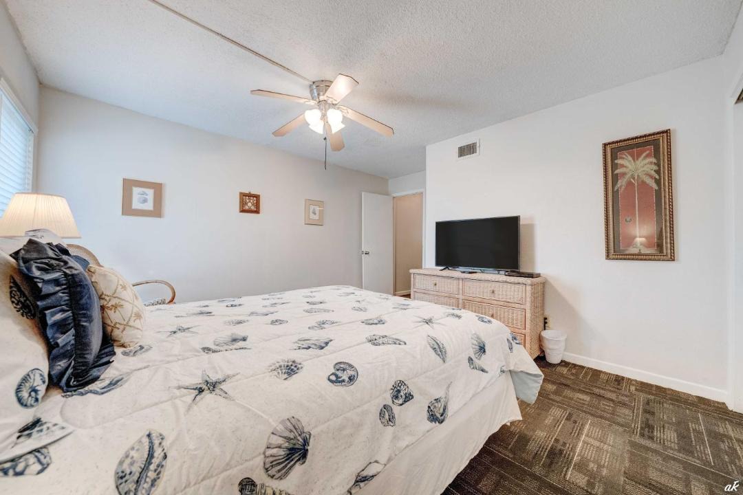 Photo of Bedroom in Sunnyside