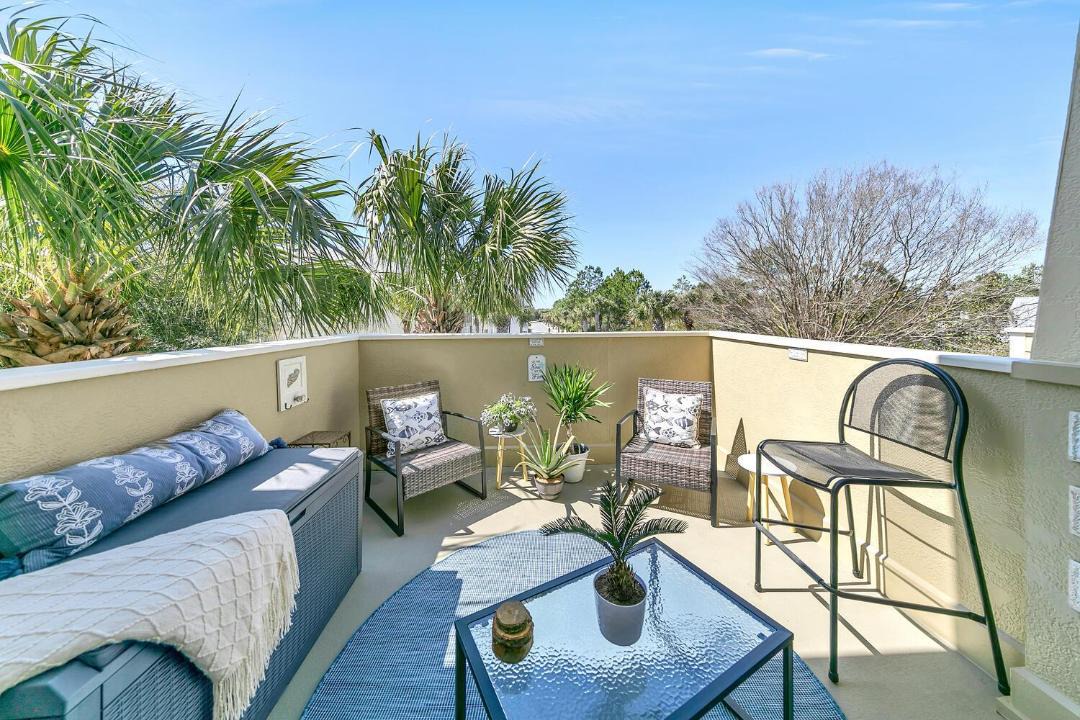 Photo of Patio Balcony in Dune Allen Beach