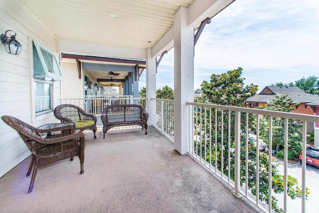 Photo of Patio Balcony in Villages of Crystal Beach